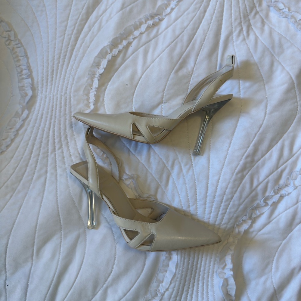Gianni Bini Cream Slingback Heels